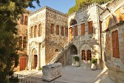 Vers Moukhtara et Niha (Shouf) Vers Moukhtara et Niha (Shouf)